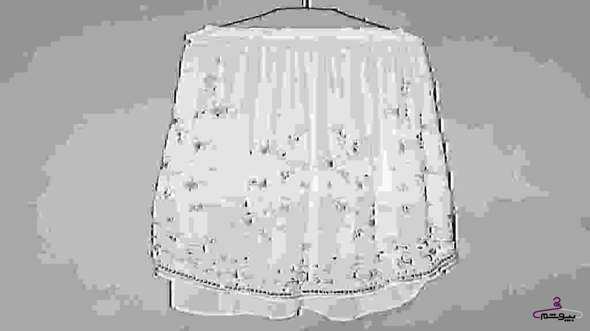 دامن سفید طرح‌دار پولک دوزی شده